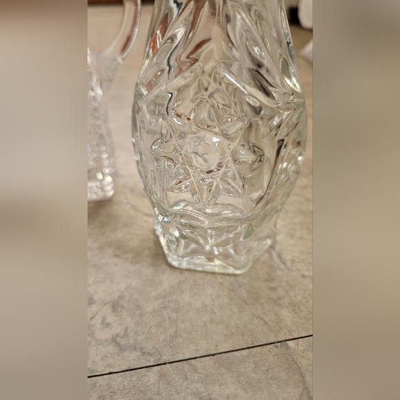 Vintage Clear Cut Glass Oil & Vinegar Bottles Toppers Cruet Sets Lot Of 3 EUC! - Picture 7 of 7